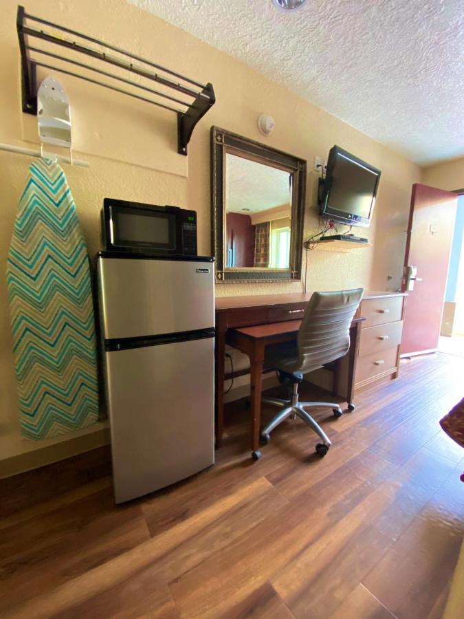 Economy Lodge Texas City Refinery Esterno foto